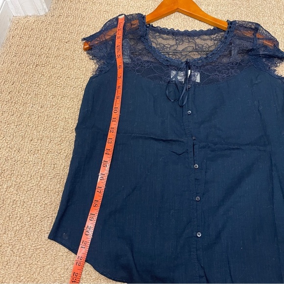 Vintage Y2K Abercrombie Navy Lace Button-Up Blouse - M - Picture 9 of 10